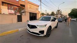 أكورا MDX